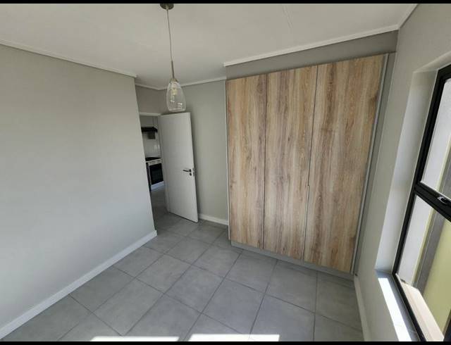1 BEDROOM PROPERTY TO RENT IN MOOIKLOOF